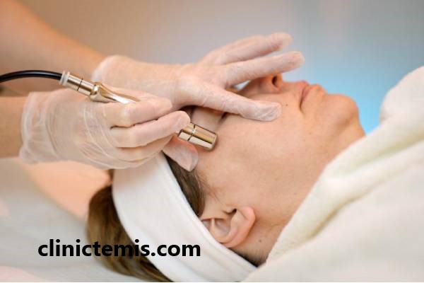 بررسی تفاوت های میکرودرمی و هیدرودرمی | کلینیک زیبایی تمیس