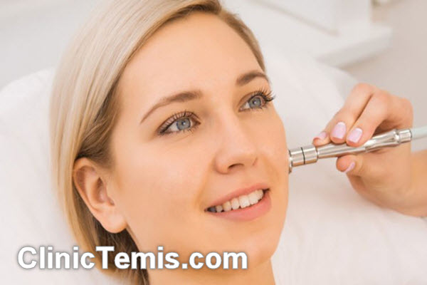 میکرودرم ابریژن چیست؟ | کلینیک تمیس